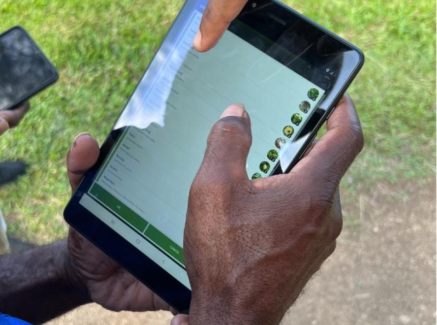 New mobile app and booklet to help preserve Vanuatu’s traditional climate knowledge